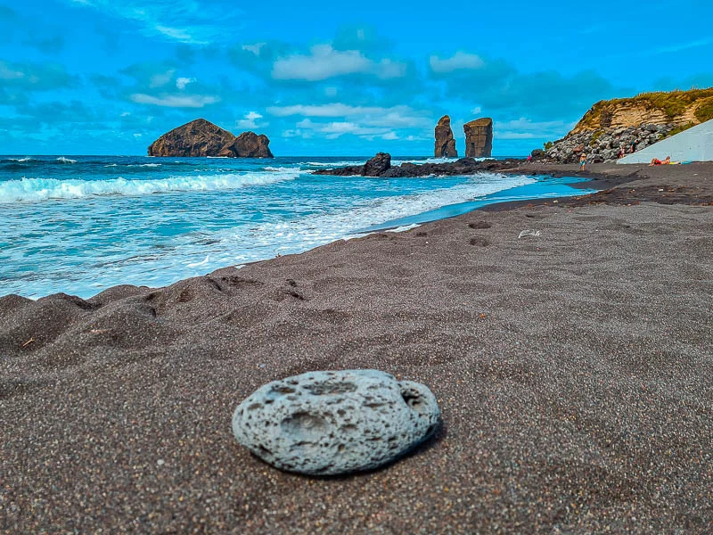 Photos of Is it true that the sand on Azorean beaches is black? - main photo