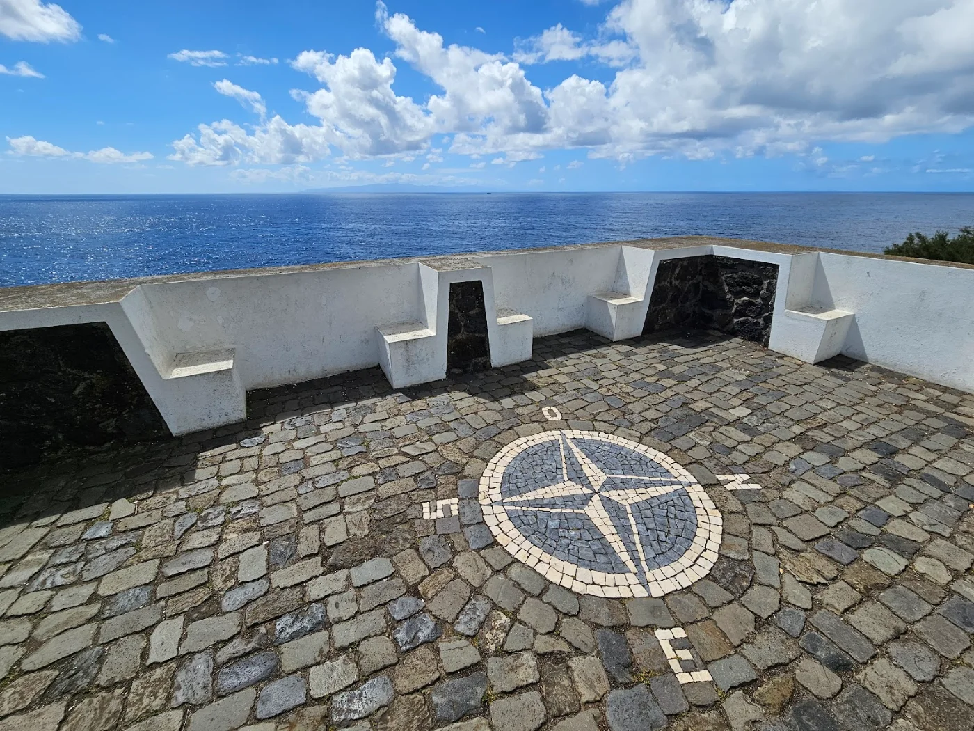 Photos of Miradouro de Santa Barbara in Isla, Terceira, 9700, Portugal - Photo 1