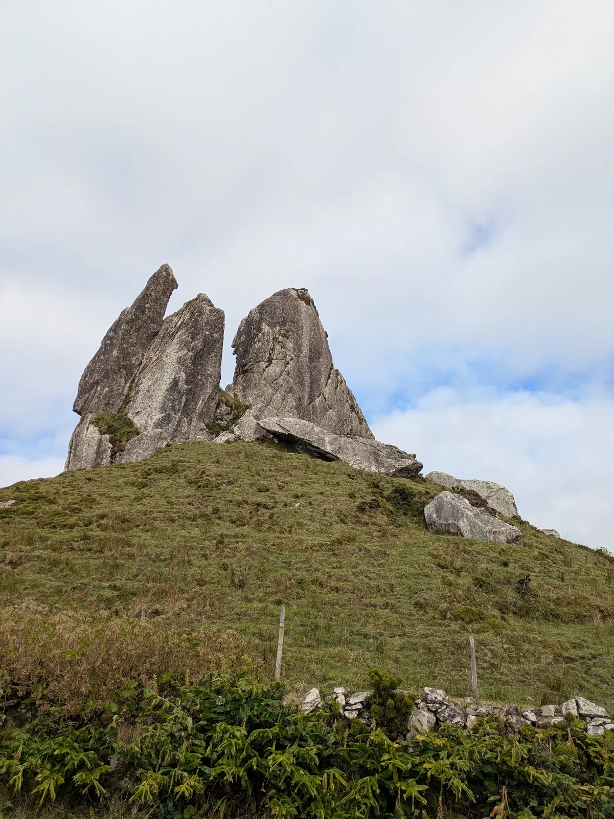 Photos of Miradouro dos Frades in 9960 Lajes das Flores, Portugal - Photo 1