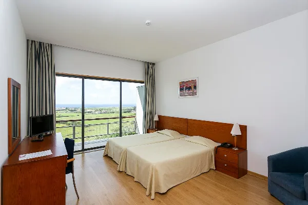 Photos of Hotel Colombo in Cruz Teixeira, 9580-473 Vila do Porto, Portugal - Photo 2