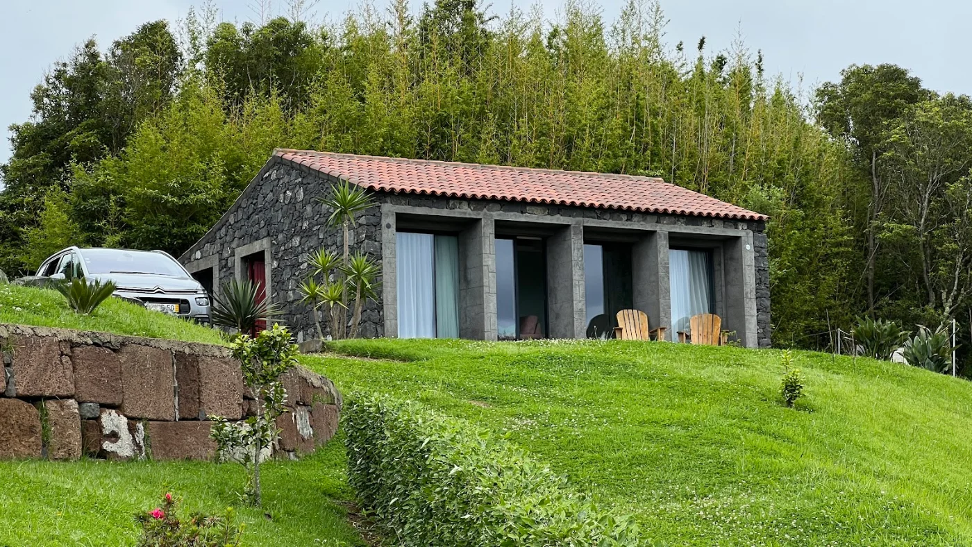 Photos of Casa dos Tomarinhos in 9580 Santo Espírito, Portugal - Photo 1