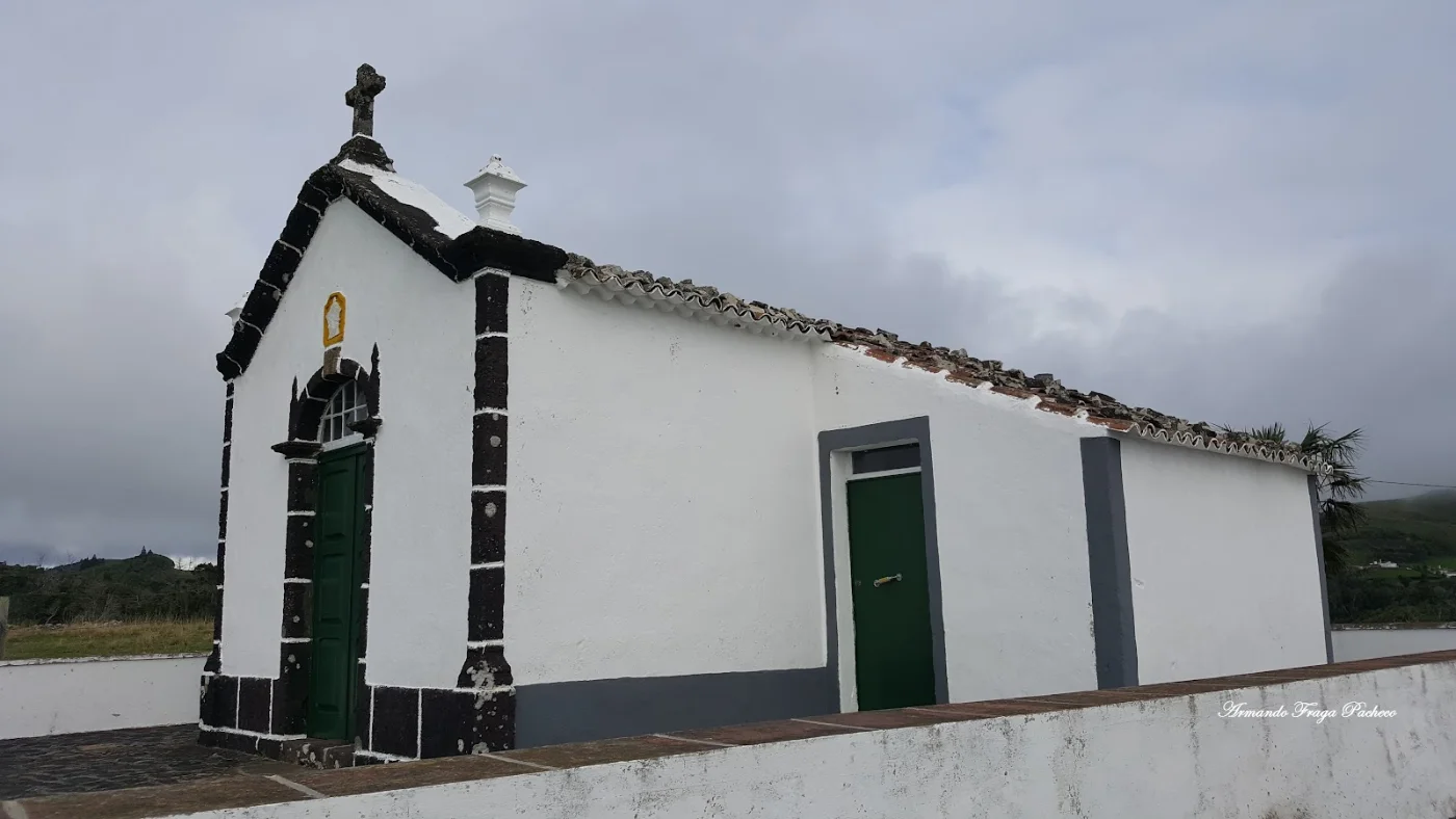 Photos of Ermida de Nossa Senhora da Boa Morte in EN1-2A, 9580 Santo Espírito, Portugal - Photo 1