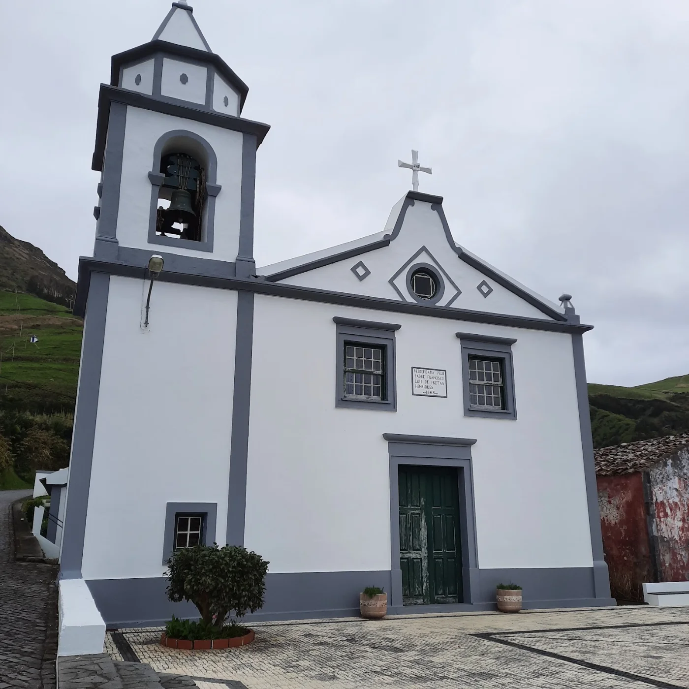 Photos of Igreja Paroquial de Lajedo / Igreja de Nossa Senhora dos Milagres in 9960 Lajedo, Portugal - Photo 1