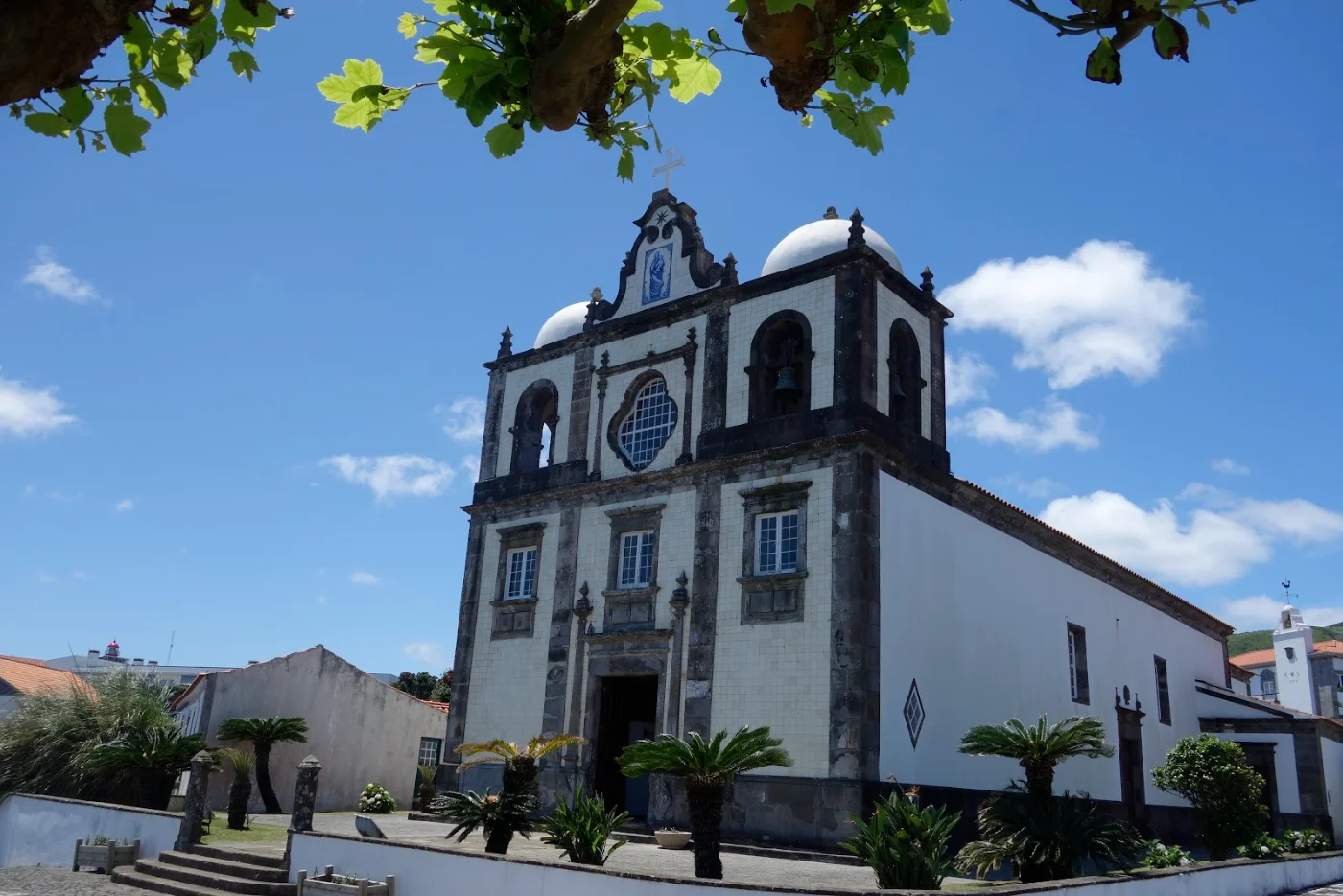 Photos of Igreja de Nossa Senhora do Rosário in Largo do Forte de Santo António, 9960 Lajes das Flores, Portugal - Photo 1