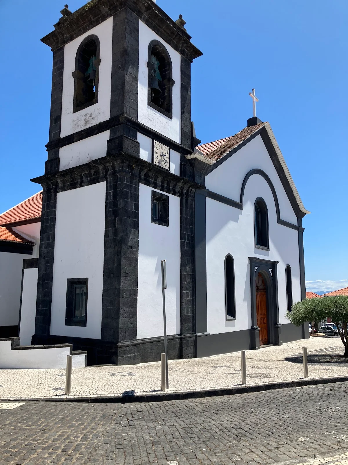 Photos of Santa Bárbara Church in Caminho da Igreja, 9800 Manadas, Portugal - Photo 1
