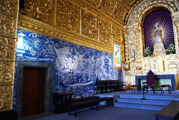 Photos of Church of Holy Mary Magdalene in Largo Cardeal Dom José da Nunes, Areia Funda, 9950-341 Vila Nova de Gaia, Portugal - Photo 3