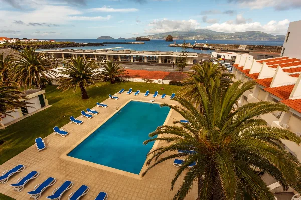 Photos of Hotel Caravelas in Rua Conselheiro Terra Pinheiro 3, Carmo, 9950-329 Madalena, Portugal - Photo 3