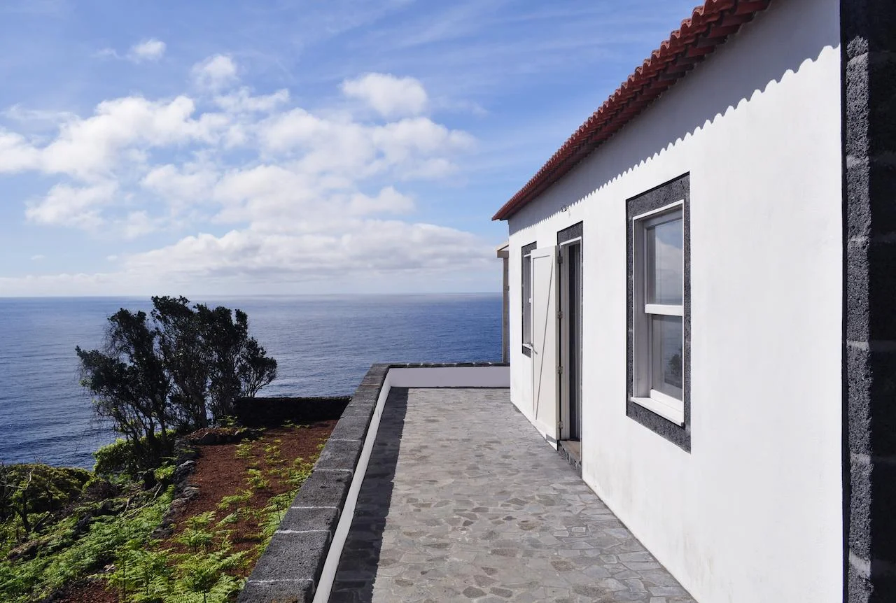 Photos of Casa do Baleeiro (AL) - Okeano Azores in Rua Prof. Manuel Fernandes Leal, Feteira, 9930-031 Calheta de Nesquim, Lajes do Pico, Portugal - Photo 1