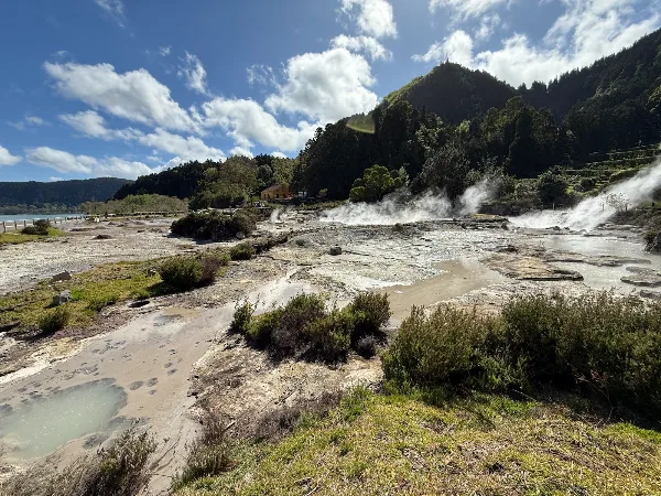 Fumarolas Lagoa das Furnas — Azores by Rui review