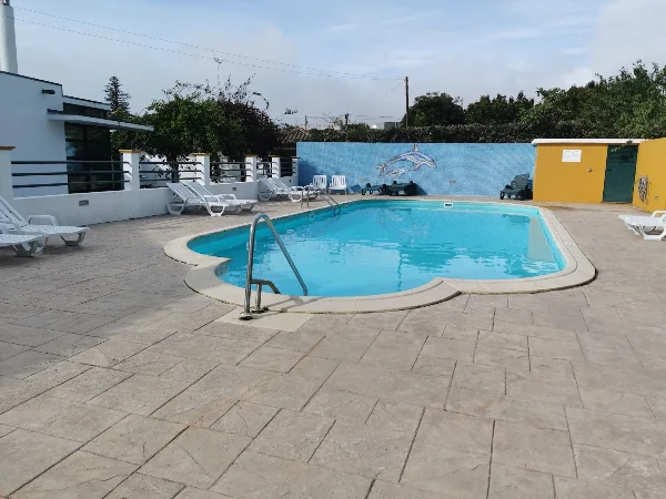Photos of Hotel Teresinha in Praceta Dr. Machado Pires 45, 9760-449 Praia da Vitória, Portugal - Photo 3