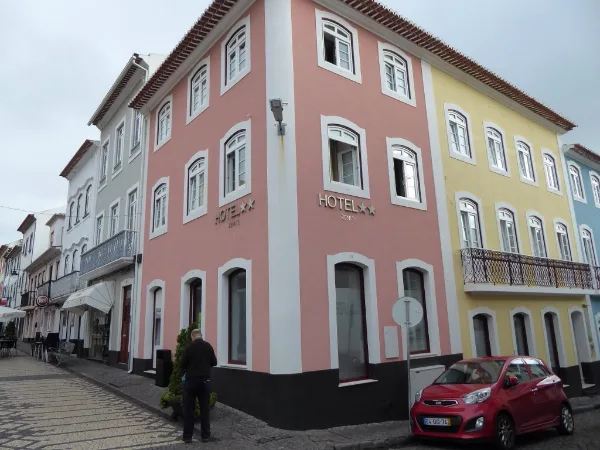 Photos of Hotel Zenite in R. da Rosa 12, 9700-171 Angra do Heroísmo, Portugal - Photo 3