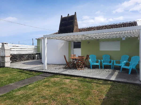Photos of Vila Nova House in Canada Ginjal 2, 9760-722 Ilha, Portugal - Photo 4