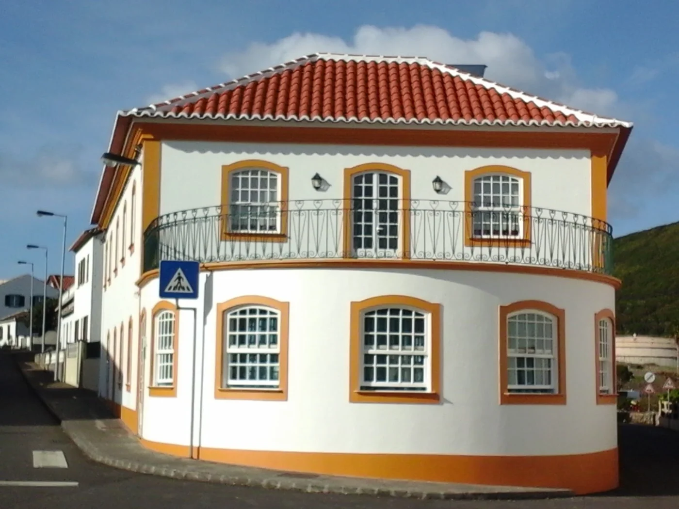 Photos of Hotel Branco I in Estr. 25 de Abril 2, 9760-403 Praia da Vitória, Portugal - Photo 1
