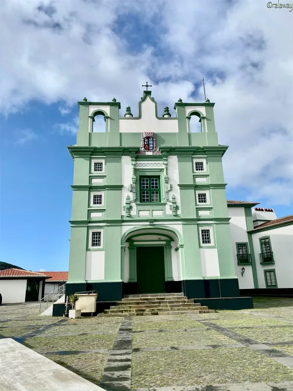 Photos of Igreja Dos Remédios in 9700-054 Angra do Heroísmo, Portugal - Photo 2
