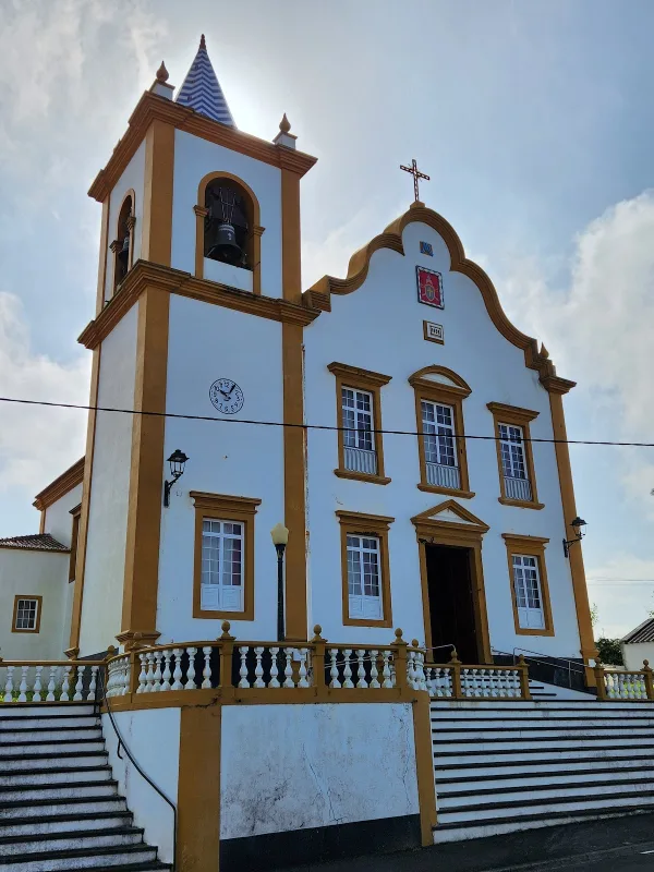 Photos of Igreja Paroquial das Doze Ribeiras in EN1-1A 100, 9700-331 Doze Ribeiras, Portugal - Photo 2