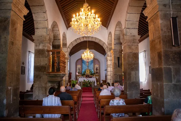 Photos of Igreja de Santa Beatriz (Quatro Ribeiras) in 9760 Quatro Ribeiras, Portugal - Photo 2