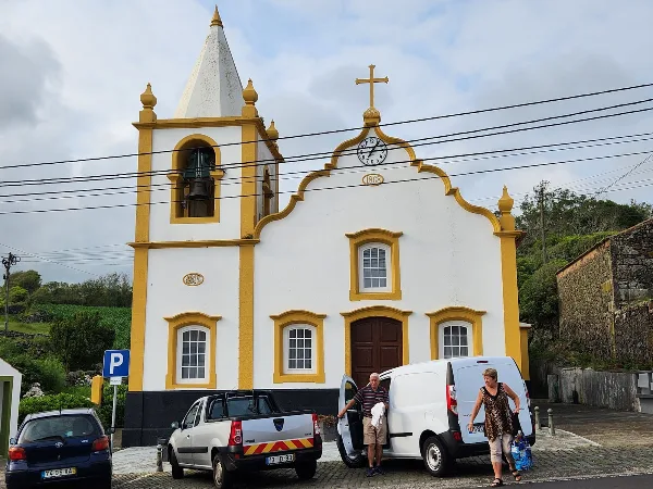 Photos of Church Feteira in EN1-1A 10, 9700 Feteira, Portugal - Photo 4