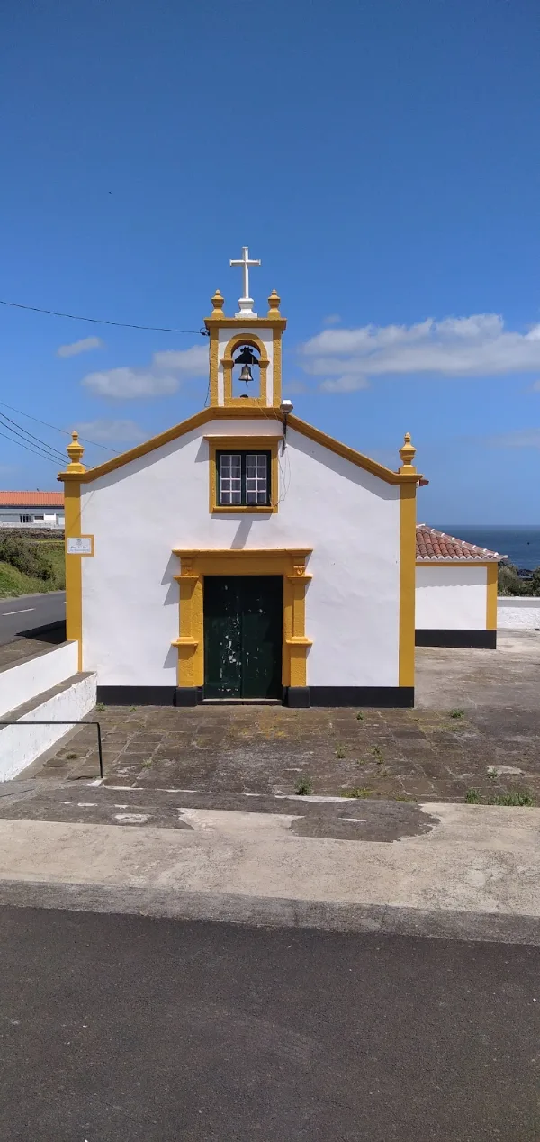 Photos of Capela de Nossa Senhora da Esperança / Ermida de Nossa Senhora da Esperança in Ilha Terceira, 9700, Portugal - Photo 4