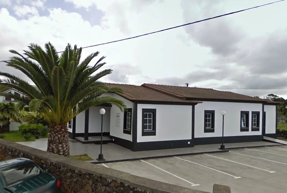 Photos of Salão do Reino das Testemunhas de Jeová in Rua Capitão-Mor 210, 9700-567 São Mateus da Calheta, Portugal - Photo 1