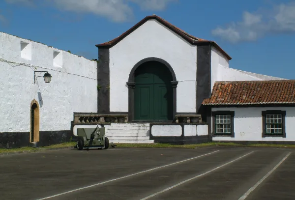 Photos of Capela de Santa Catarina de Sena in 9700 Angra do Heroísmo, Portugal - Photo 2