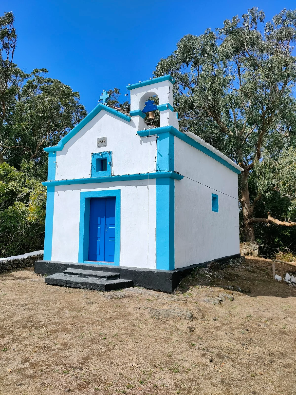 Photos of Capela da Senhora da Penha de França in Caminho do Pico da Urze 31, 9700 Angra do Heroísmo, Portugal - main photo