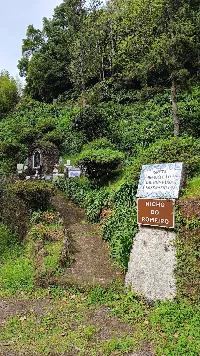 Gruta De Oraçao Do Romeiro A Nossa Senhora
