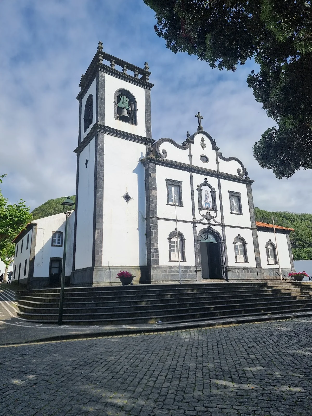 Photos of Igreja Paroquial dos Mosteiros (N. Sra. da Conceição) in R. da Igreja 16, 9555 Mosteiros, Portugal - Photo 1
