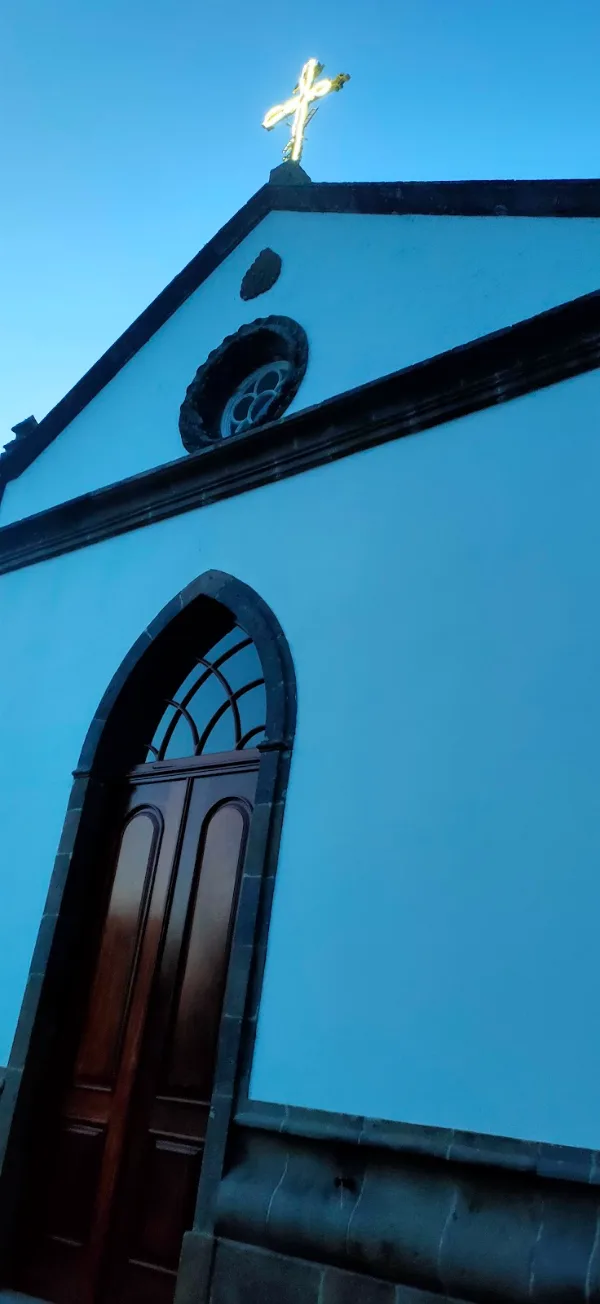 Photos of Iglesia de Ermida de Nossa Senhora de Lourdes in 9650 Faial da Terra, Portugal - Photo 2