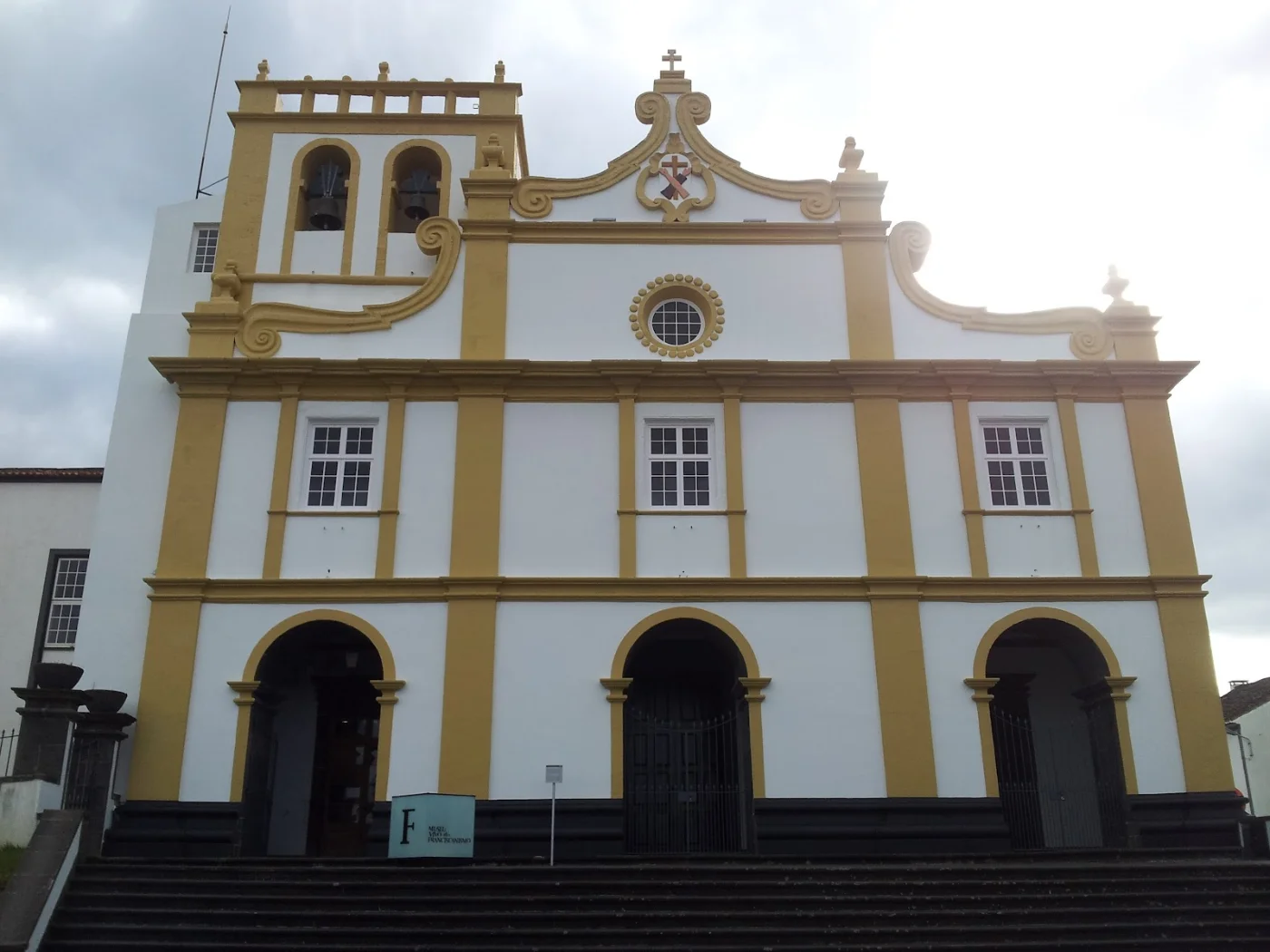 Photos of Convento da Ordem de São Francisco / Convento de Nossa Senhora de Guadalupe in R. de São Francisco, 9600 Ribeira Grande, Portugal - main photo