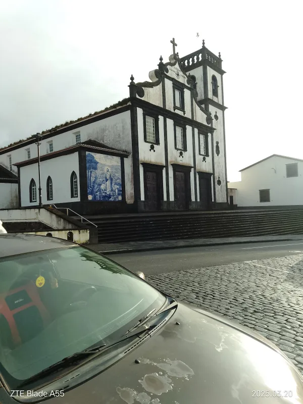 Photos of Igreja da Ribeirinha in Unnamed Road, 9600 Ribeirinha, Portugal - Photo 4