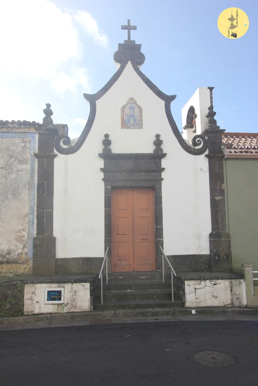 Photos of Ermida Nossa Senhora das Mercês in R. Nossa Sra. das Mercês, 9675 Ponta Garça, Portugal - main photo