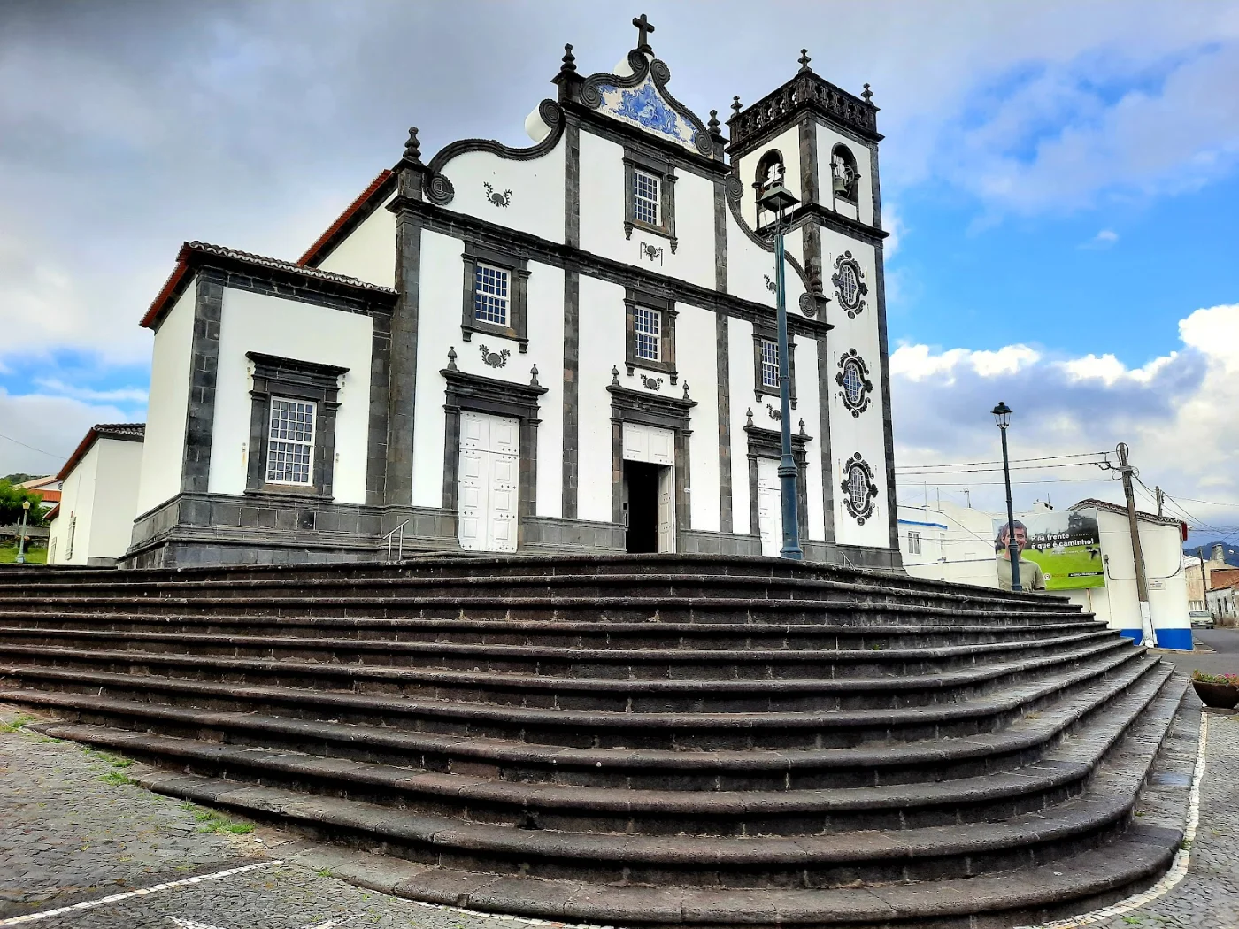 Photos of Igreja Nossa Senhora da Piedade, Rua Nossa Senhora da Piedade, Ponta Garça in R. de Nossa Sra. da Piedade, 9675 Ponta Garça, Portugal - Photo 1