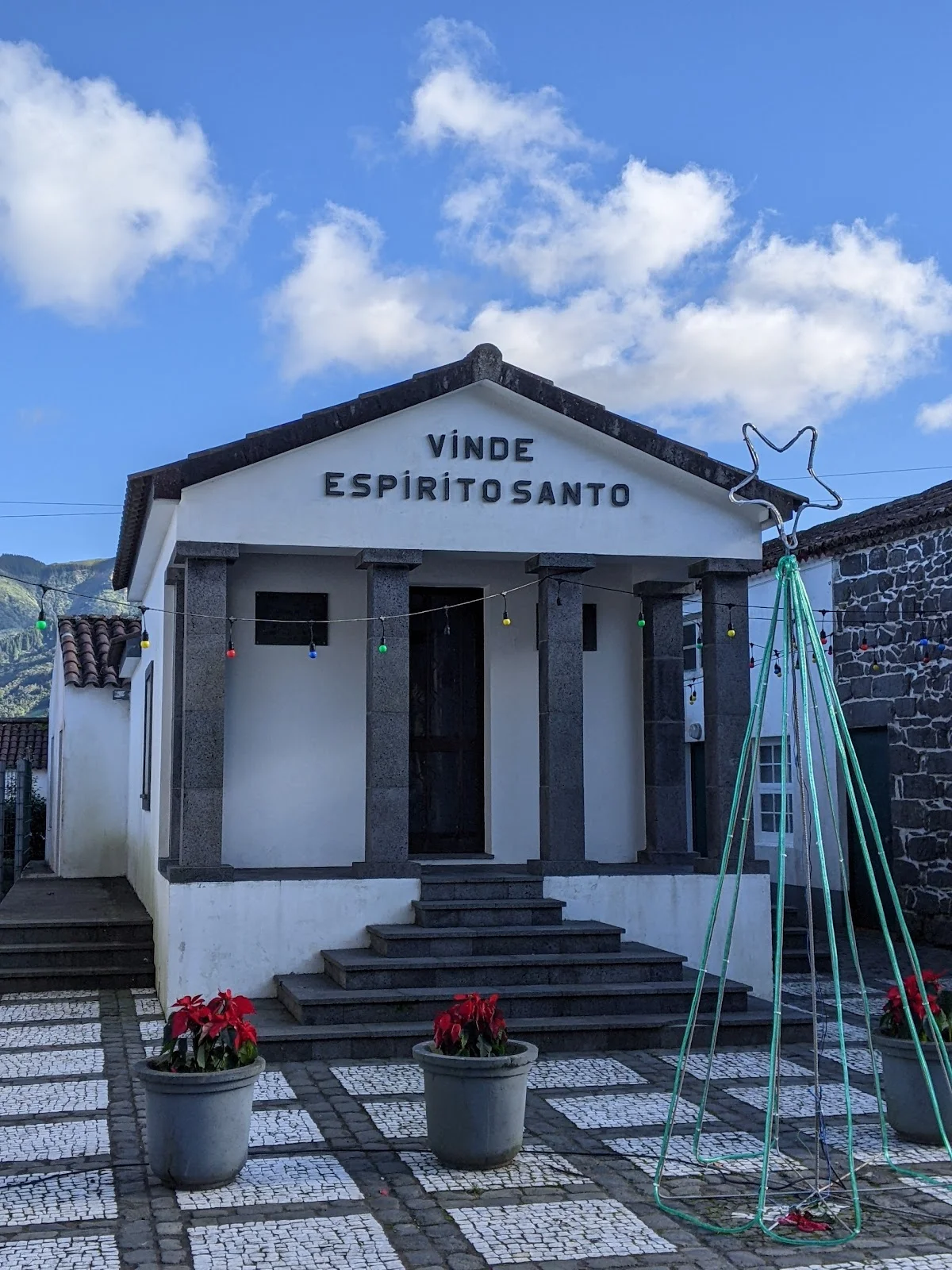 Photos of Capela do Espirito Santo in 193, 9555, 9555 Sete Cidades, Portugal - Photo 1