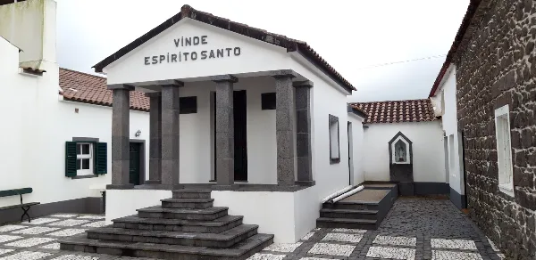 Photos of Capela do Espirito Santo in 193, 9555, 9555 Sete Cidades, Portugal - Photo 4