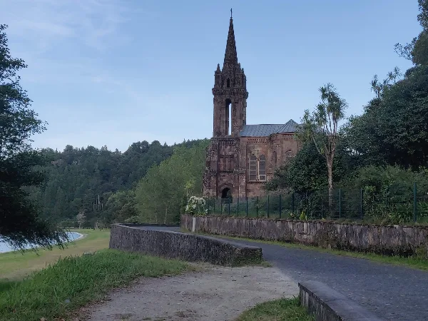 Photos of Ermida de Nossa Senhora das Vitórias in Estrada Sul da lagoa das Furnas, 9675-031, Portugal - Photo 2