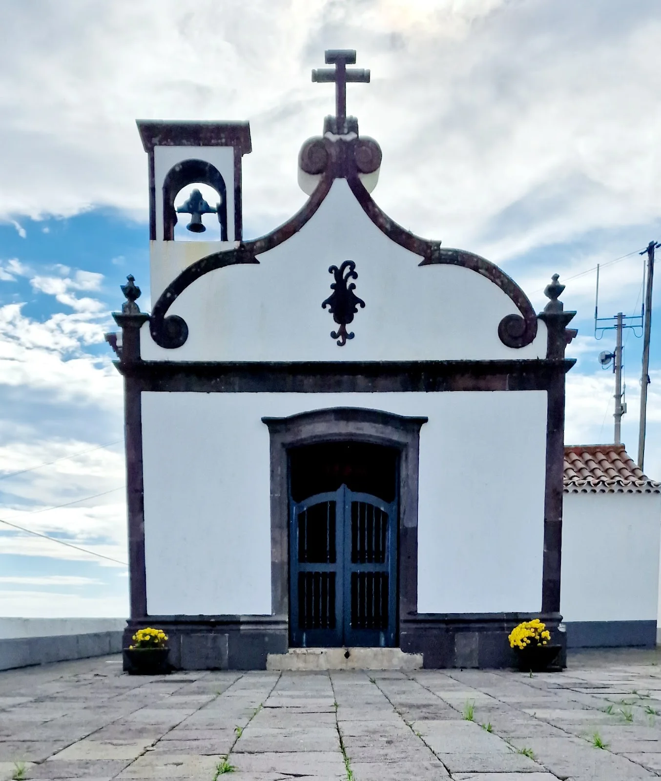 Photos of Ermida de Nossa Senhora da Nazaré in EN1-1A 19, 9630 Nordeste, Portugal - Photo 1