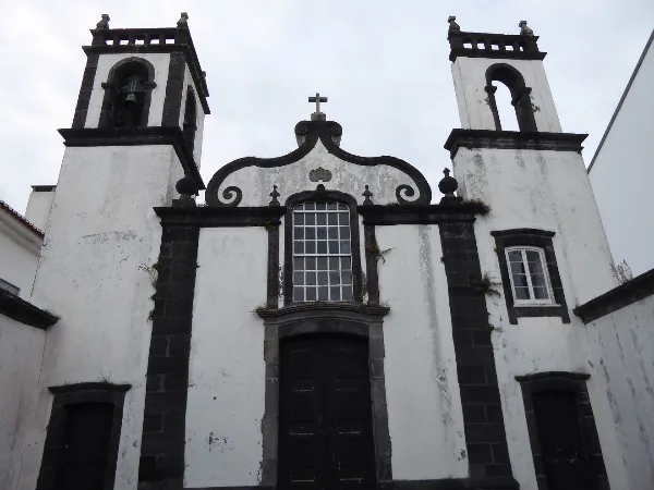 Photos of Capela de Nossa Senhora do Desterro in R. Cel. Silva Leal 31, 9500-175 Ponta Delgada, Portugal - Photo 2