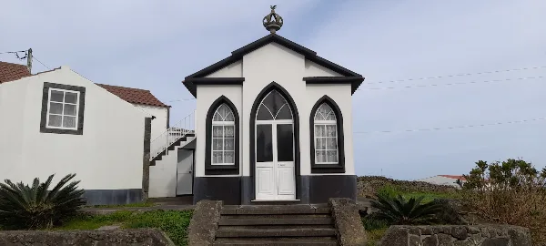 Photos of Ermida de Nossa Senhora das Dores in EN5-5, 9880 Dores, Portugal - Photo 3