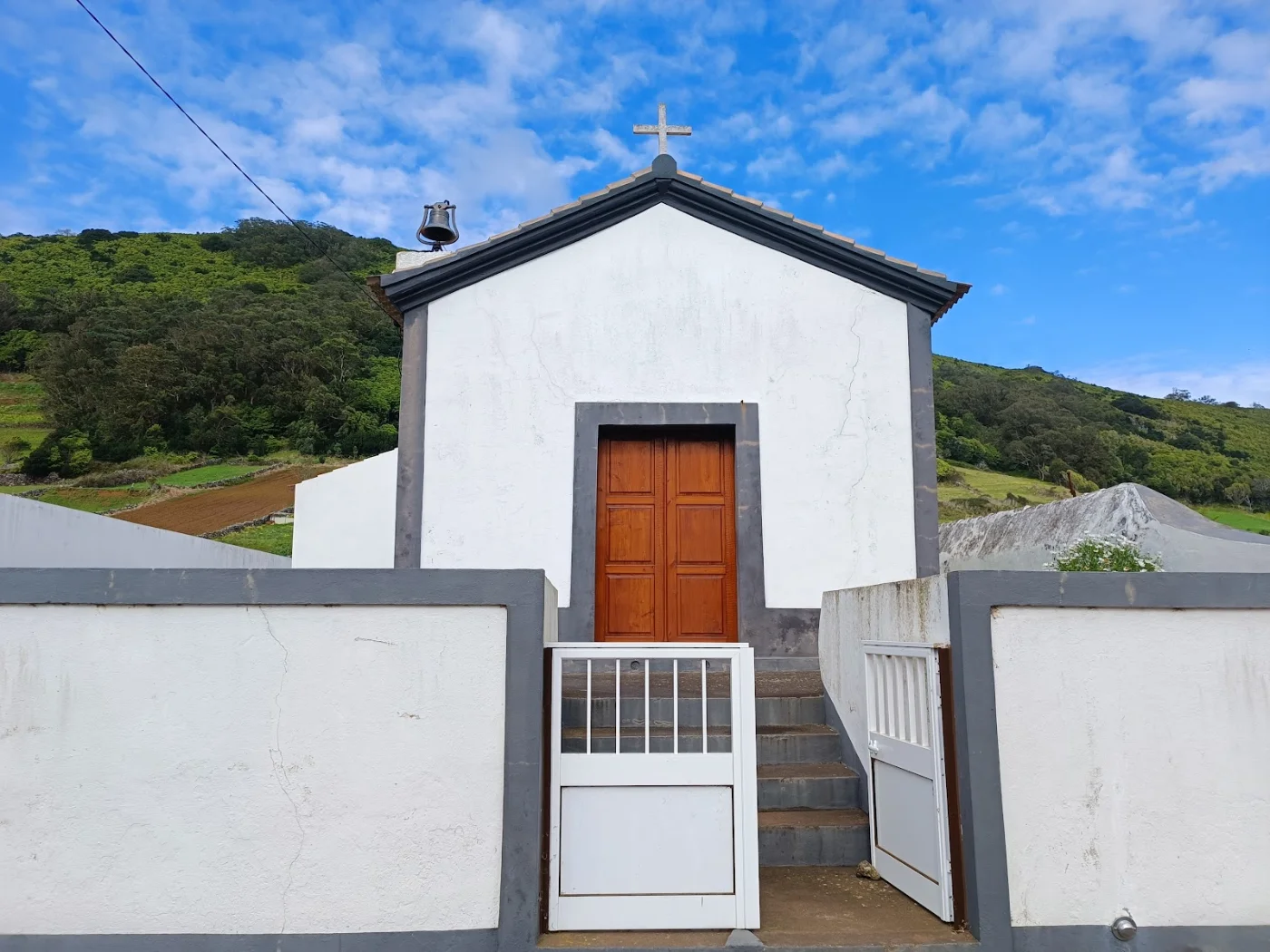 Photos of Hermitage of Santa Ana in 9880 Lagoa, Portugal - Photo 1