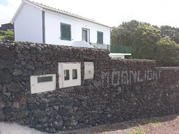 Photos of Azoresmoonlight in Abaixo da Igreja nº 6, 9900-302 Capelo, Portugal - Photo 4