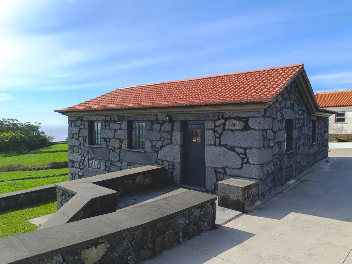 Photos of Laura's Cottage AL in Caminho De Baixo 9800, 9800-222, Portugal - Photo 1