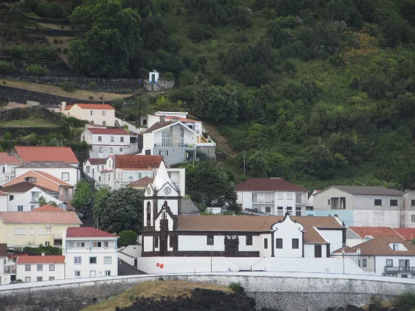 Photos of Igreja Matriz de Santa Catarina in R. 25 de Abril, 9850 Calheta, Portugal - Photo 2