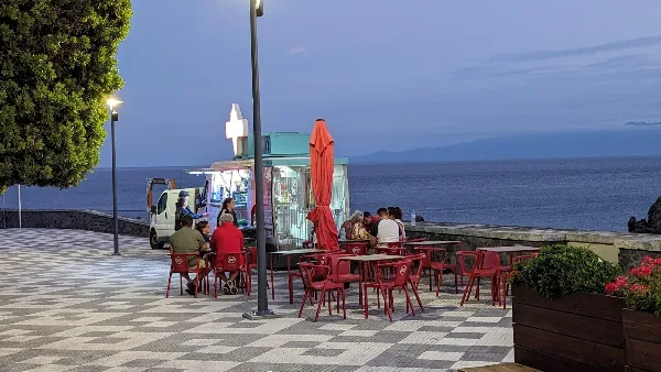 Photos of Pronut's & Kebabs in 9800-521 Velas, Portugal - Photo 4