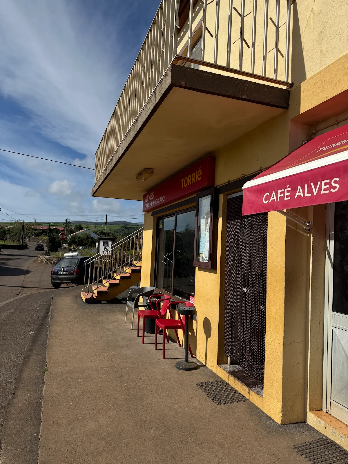Photos of Café e Mercearia Alves in EN2, 9875, 9875, Portugal - Photo 1