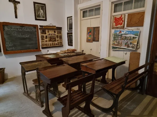 Photos of The Arts and Crafts Workshop Museum in Rua do Loural 56, 9545-137 Capelas, Portugal - Photo 4