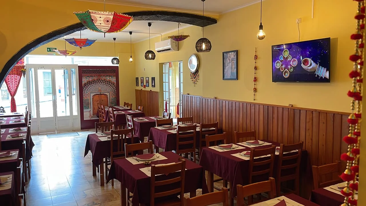 Photos of Jewel Of India in R. Tavares Resendes 46, 9500-246 Ponta Delgada, Portugal - Photo 1