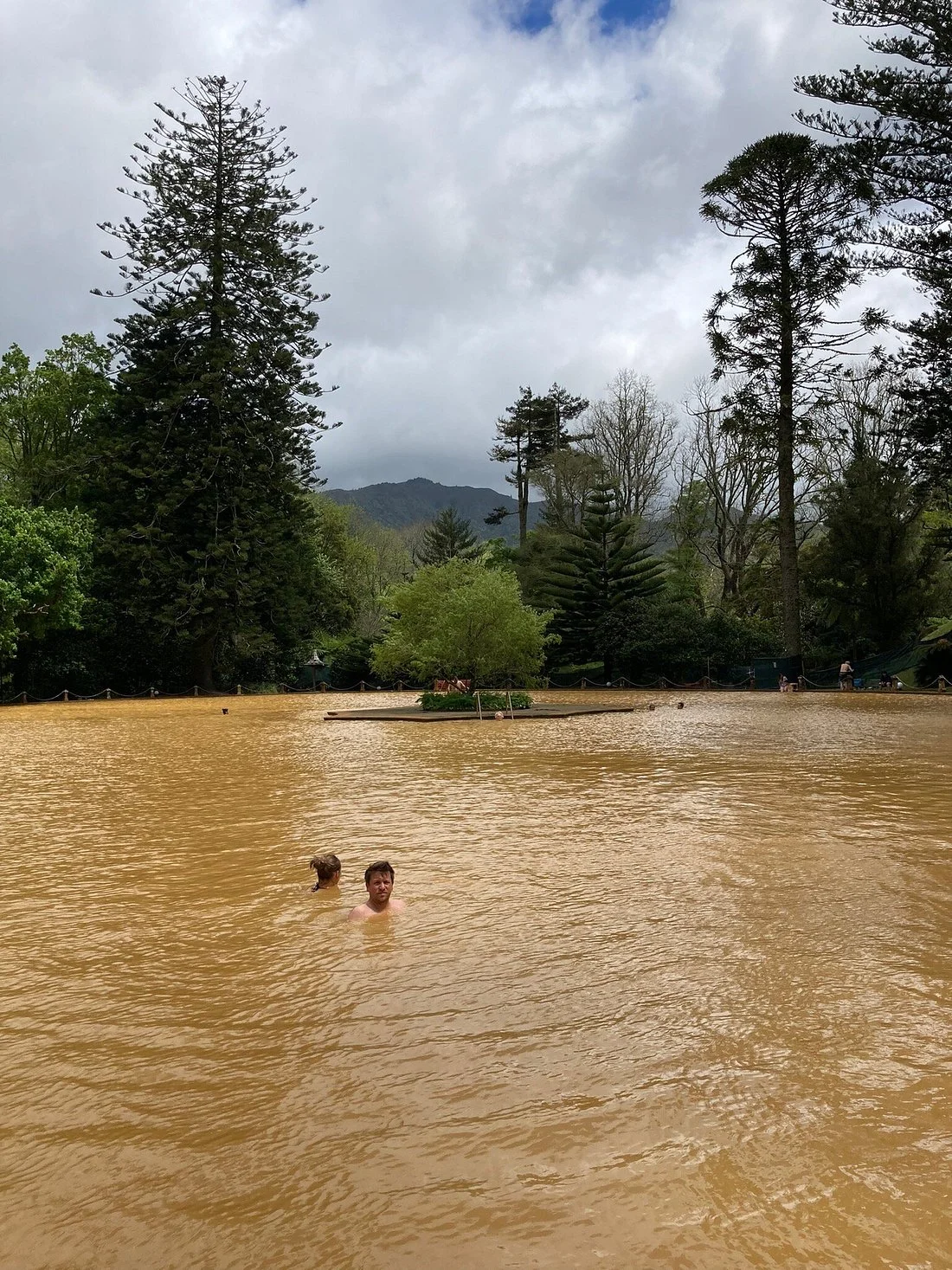 Photos of Terra Nostra Thermal Pools in Largo Marquês da Praia e Monfort, 9675 Furnas, Portugal - Photo 2