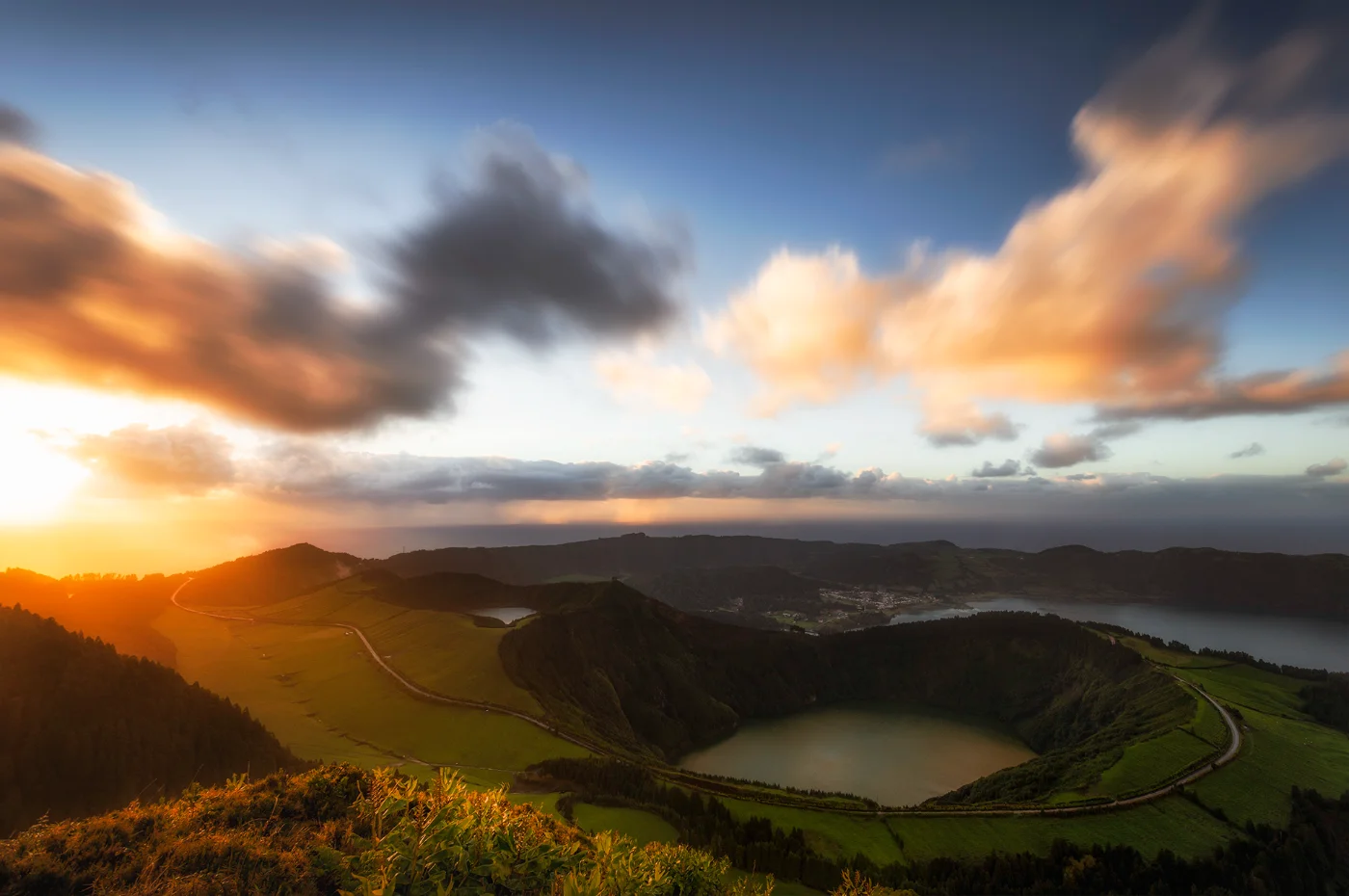 Photos of Boca do Inferno in R6VP+2Q, 9555 Sete Cidades, Portugal - Photo 4
