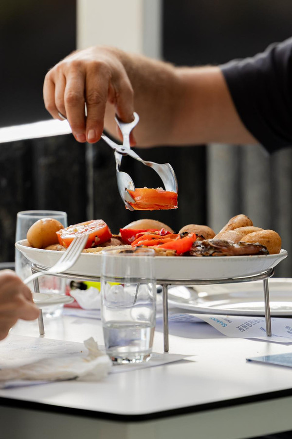 Bar Caloura — Restaurants in the Azores